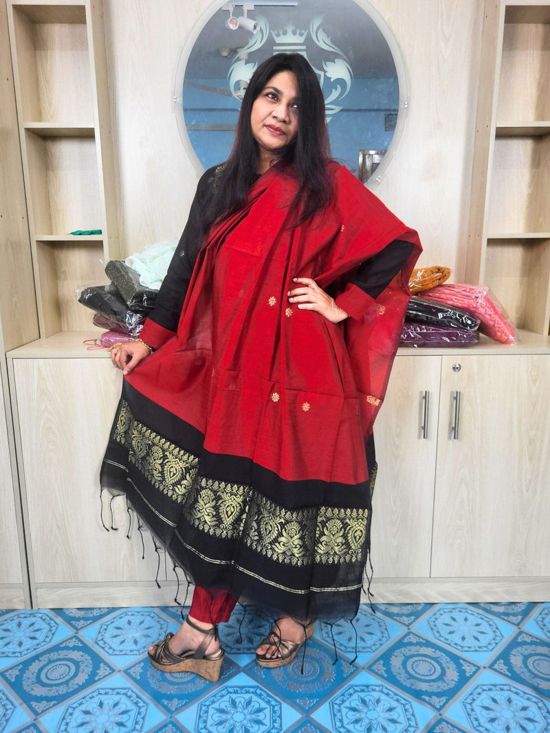 হাফ সিল্ক জামদানি তাঁত কাজের সালোয়ার কামিজ-ব্ল্যাক+রেড মিক্স কালার