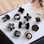 Combo ( 10pcs সাদা +10pcs কালো) Fancy Pearl Plastic Button Round
